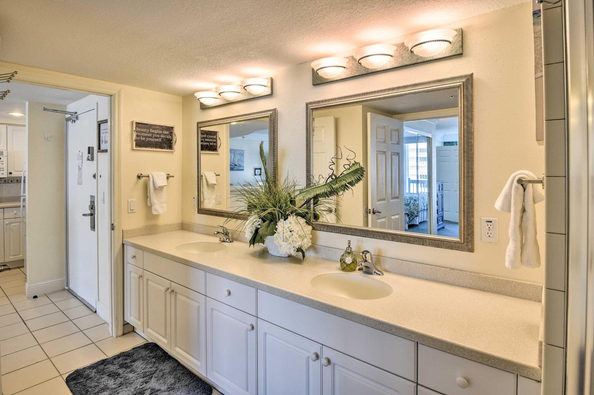 Vacation Vibe Condo Eleventh-Floor Ocean Views Daytona Beach Kültér fotó